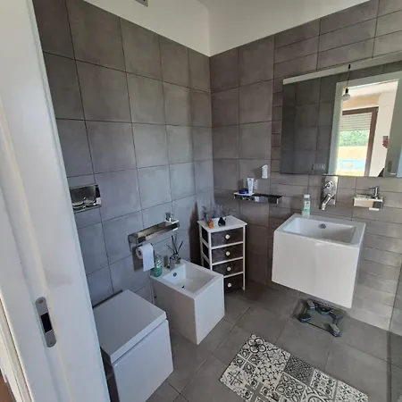 Willa Li Canti Di Giulia